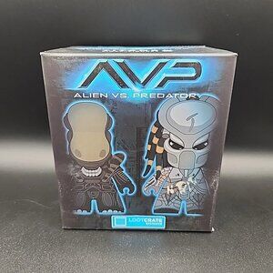 Alien vs Predator Loot Crate Exclusive Titans Vinyl Blindbox * 2015 * Sealed